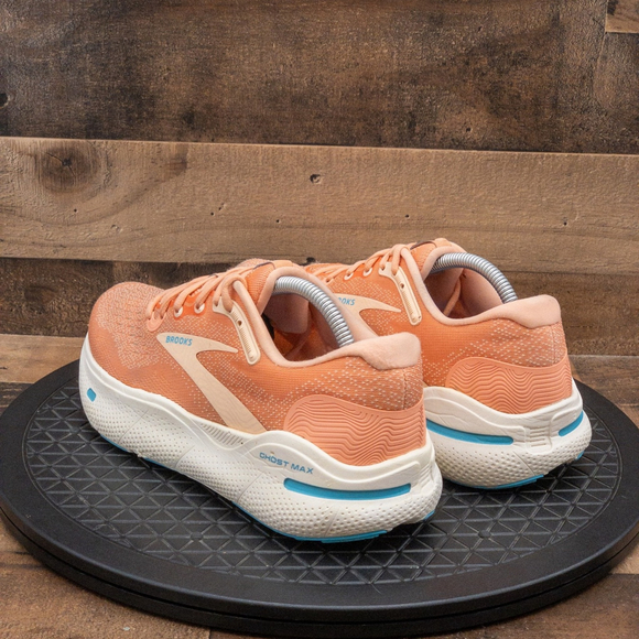 BROOKS GHOST MAX WOMENS ATHLETIC SHOES MELON ORANGE RUNNING GYM TRAIN SIZE 10.5B - Picture 6 of 9